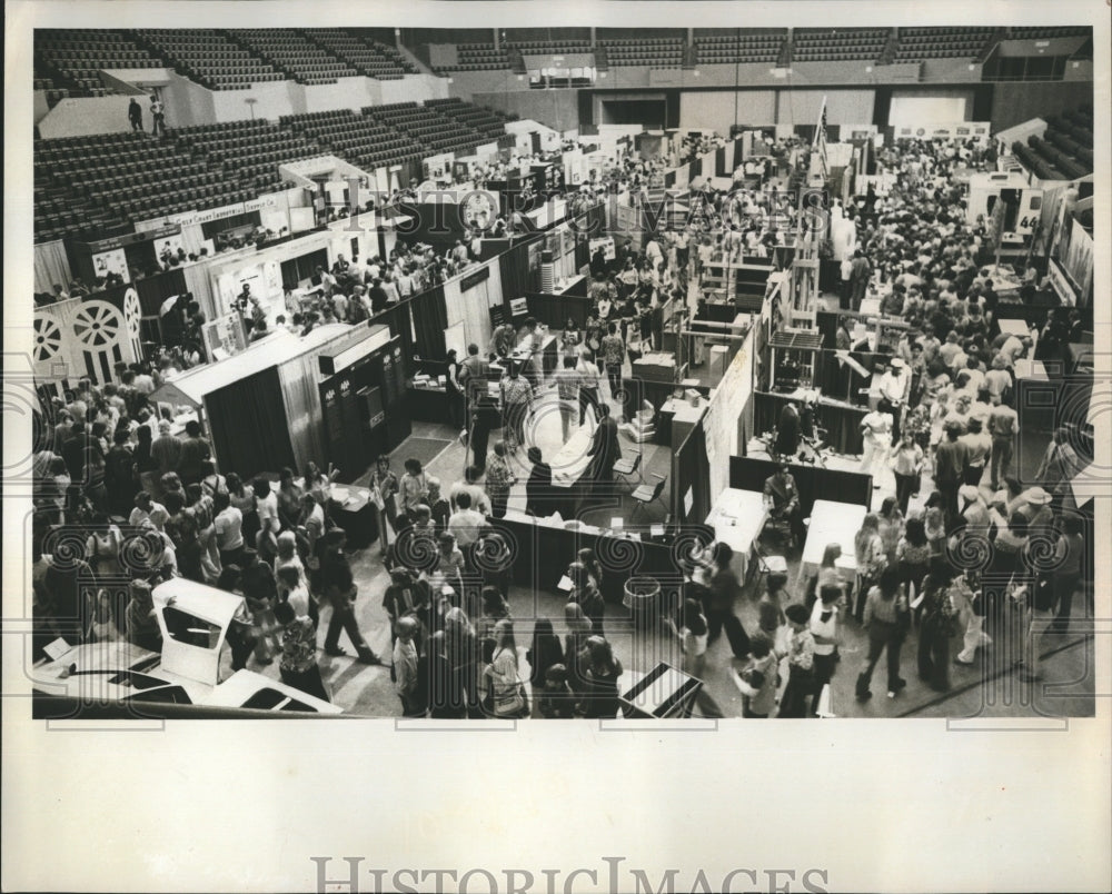 1975 Press Photo Expo 75, St. Petersburg. - Historic Images