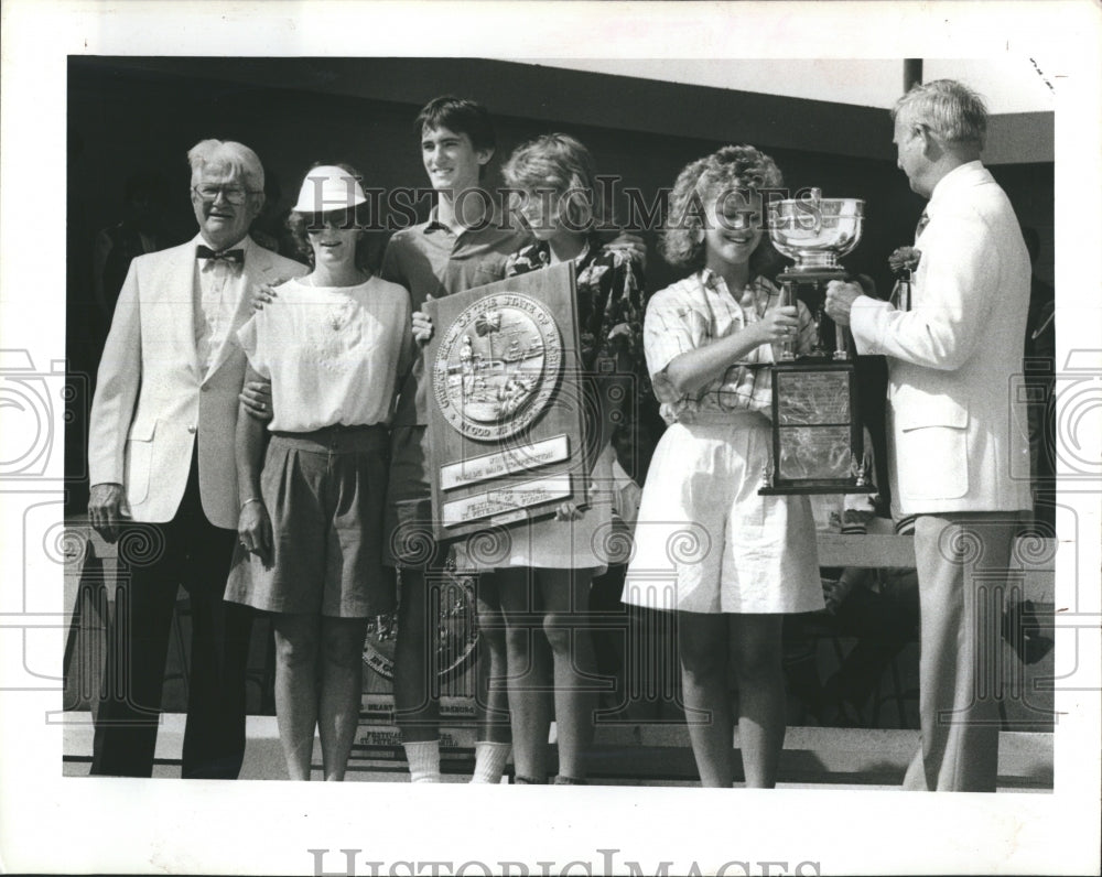 1986 Press Photo Northside Christian Band Trophy - RSH14669 - Historic Images