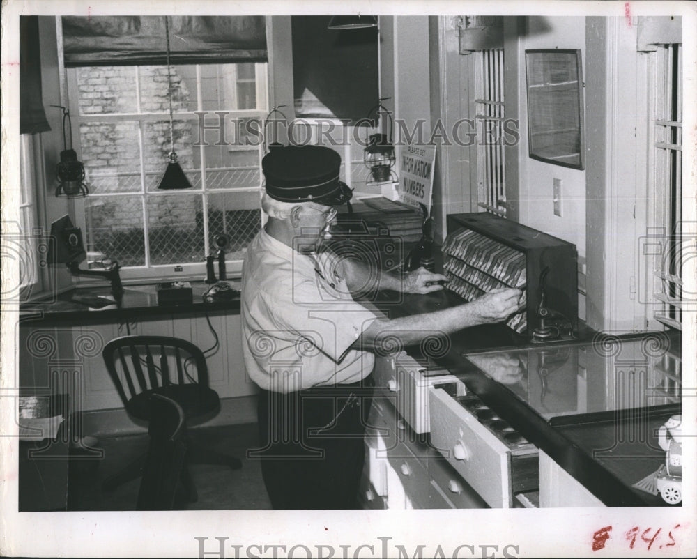 1964 Press Photo Haas Museum Depot - RSH14705 - Historic Images