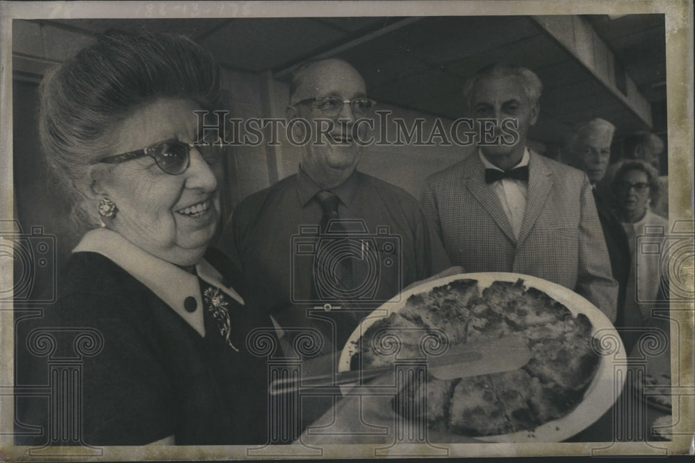 1972 Press Photo Gulfport Community Center. Members of the district of Columbi. - Historic Images