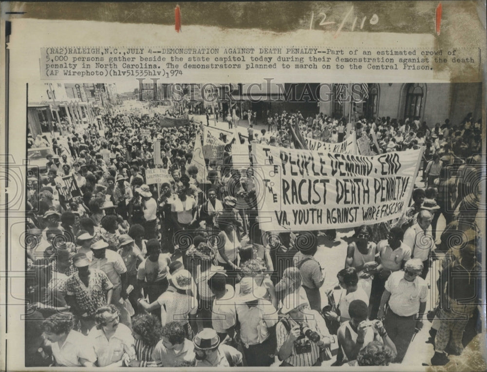 1974 Press Photo Raleigh, NC, Demonstration Against Death Penalty - RSH15187 - Historic Images