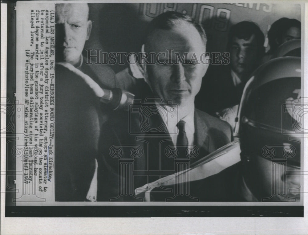 1967 Press Photo Jack Kirschke Attorney First Degree Murder Wife - Historic Images