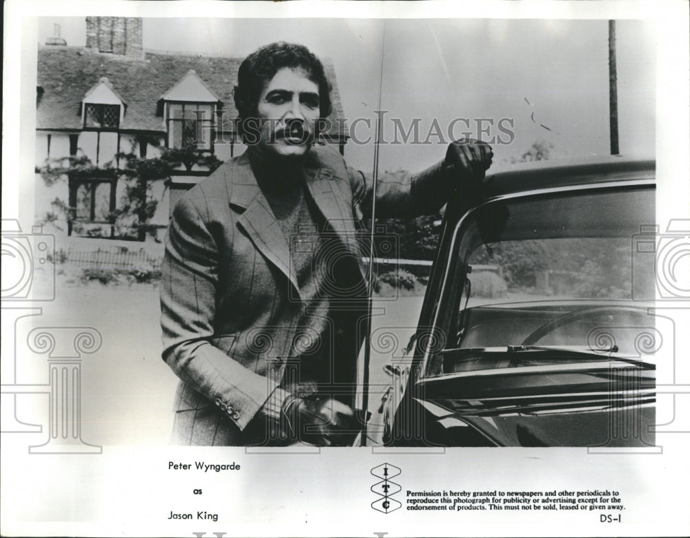 1973 Press Photo actor Peter Wyngrade as Jason King (TV series) - RSH15395 - Historic Images