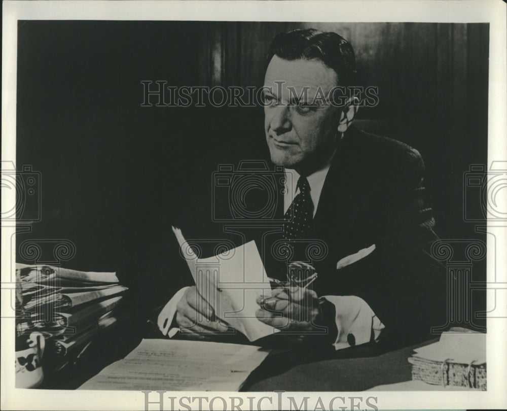 1961 Press Photo Roswell P Barnes Author UNDER ORDERS THE CHURCHES AND PUBLIC - Historic Images