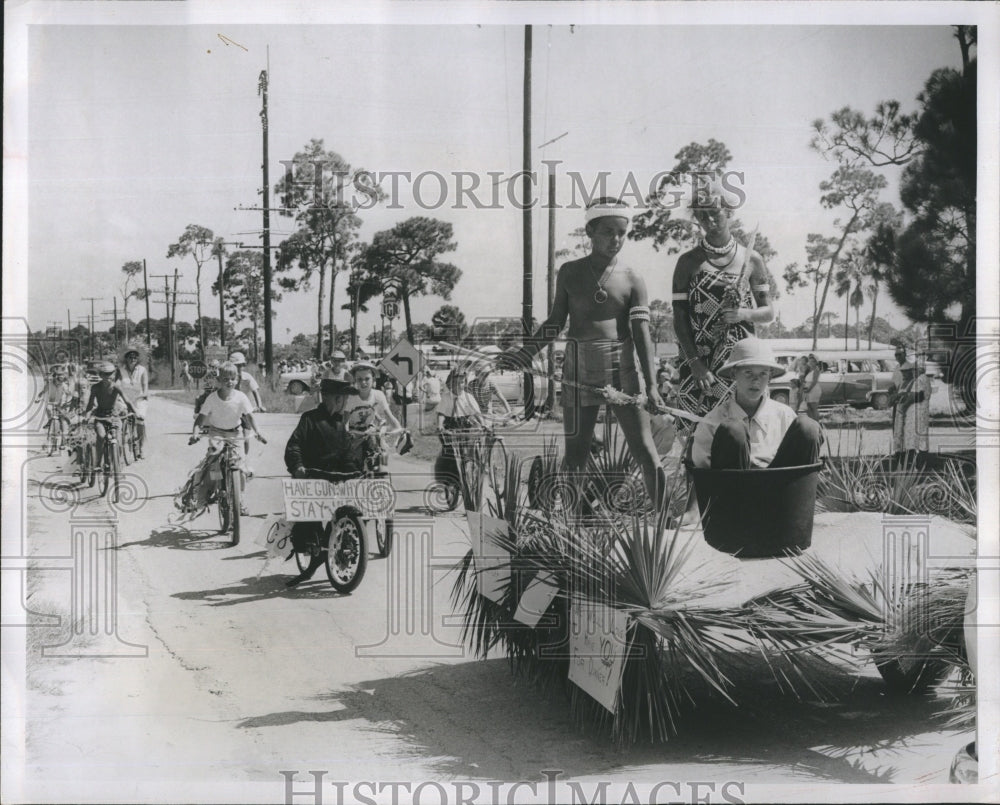 1958 Press Photo A float which won second prize. - Historic Images
