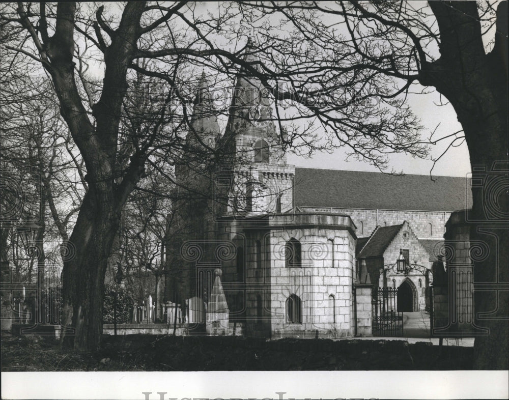 St Maehars Cathedral in Aberdeen-Historic Images