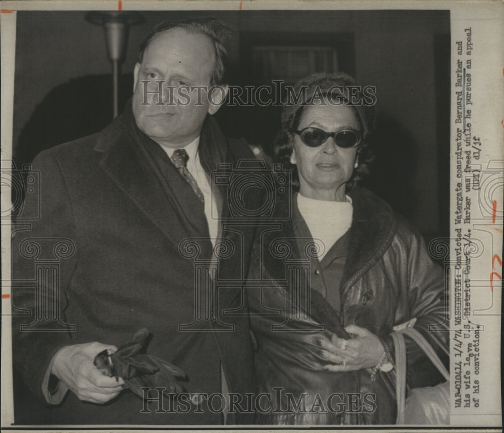 1974 Press Photo Bernard Barker, Conspirator in Watergate & Wife - Historic Images