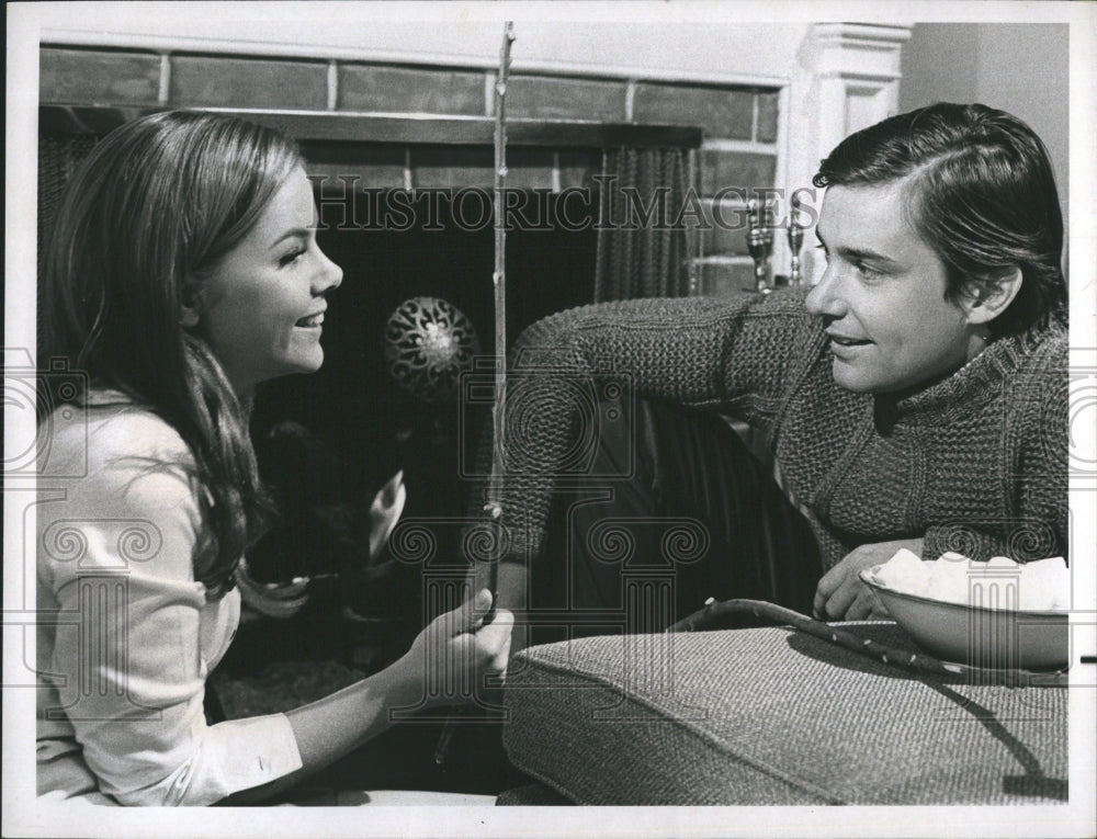 1971 Press Photo Renne Jarrett, John Fink in &quot;Nancy&quot; - Historic Images