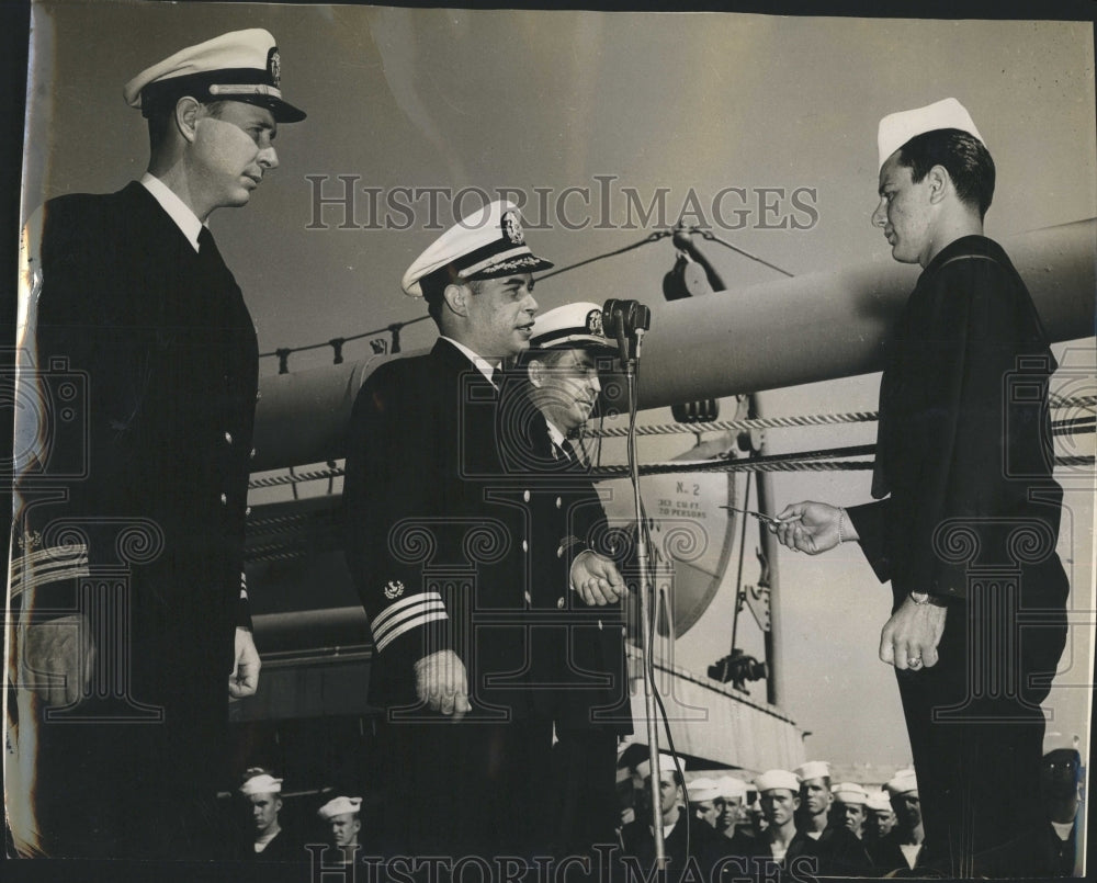 Press Photo Comdr. E. W. Hollis, Lt. Comdr. H.B. Eastman - Historic Images