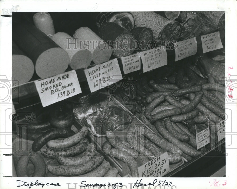 1988 Press Photo George Hudak, owner of Qualtity Sausage House - Historic Images