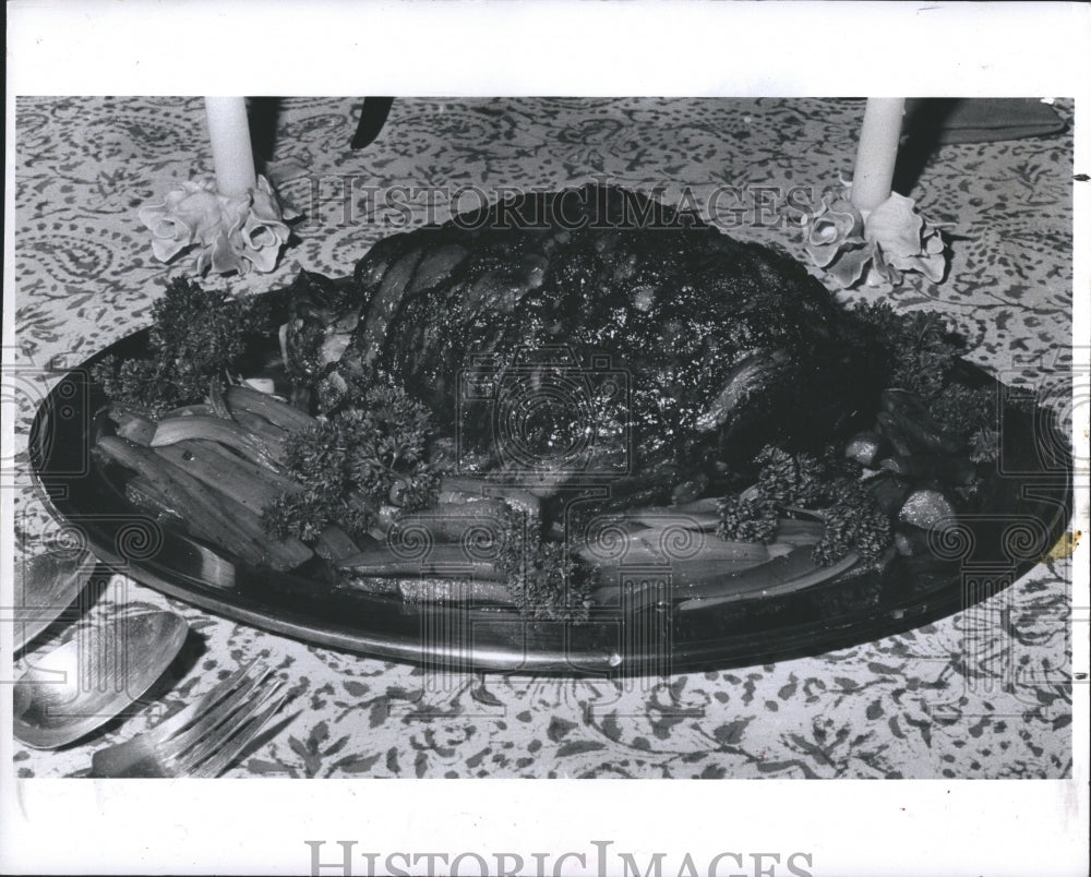 1983 Press Photo Roast lamb with vegetables - RSH16713 - Historic Images