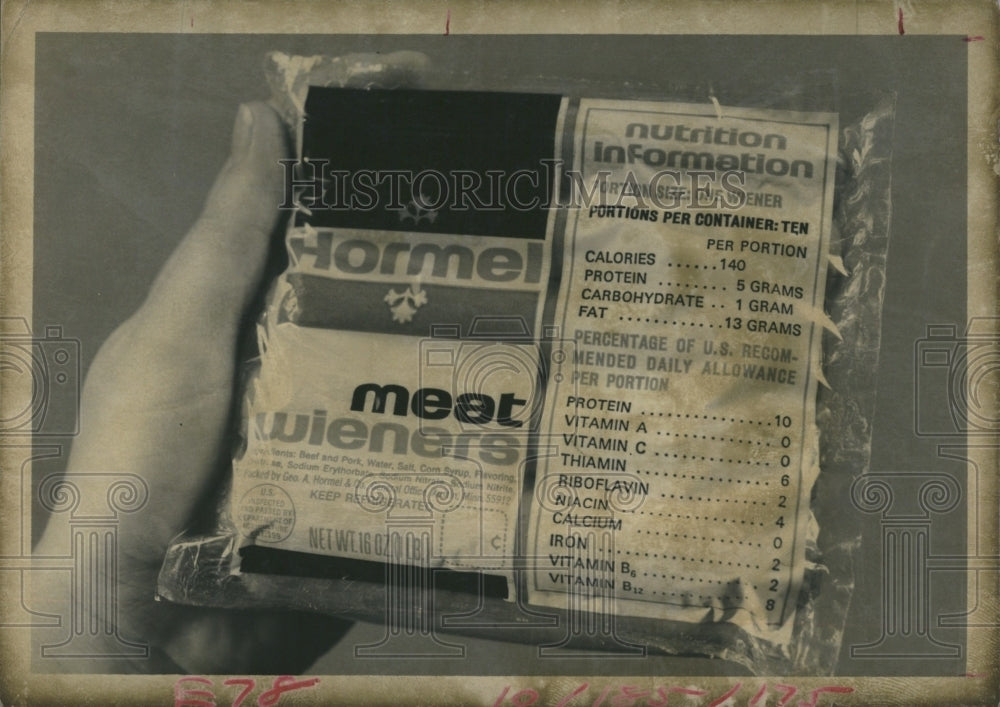 Press Photo Food Labeling. - Historic Images