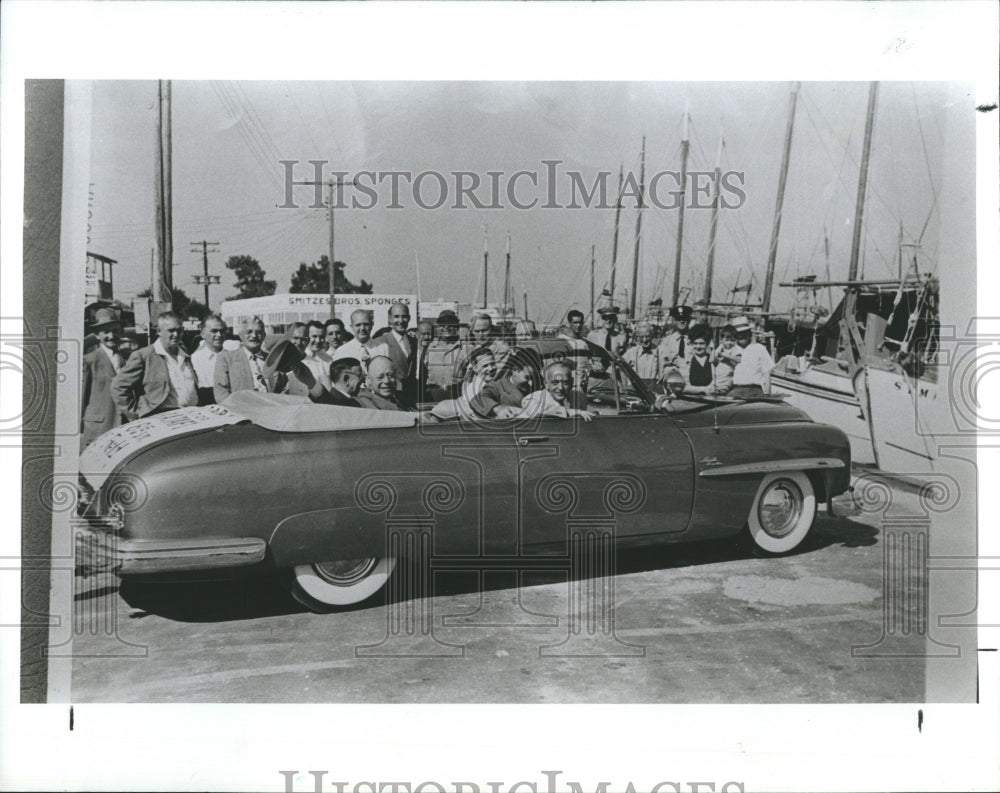 1990 Press Photo Merle Rudy and Sen. Robert A. Taft campaign in Tarpon Springs. - Historic Images