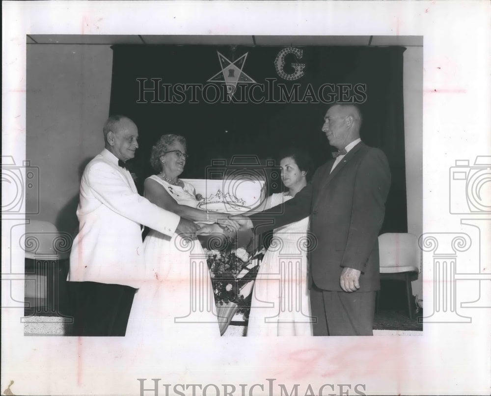 1962 Press Photo James W. Watts Worthy Matron Mr. Mrs. Ralph Taylor - RSH17341 - Historic Images