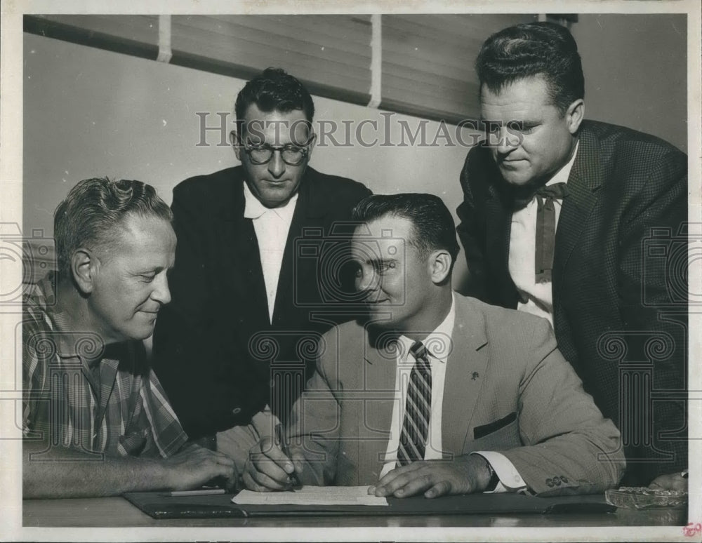 1958 Press Photo Ed Watts President Clearwater Republican Club Bill Young - Historic Images