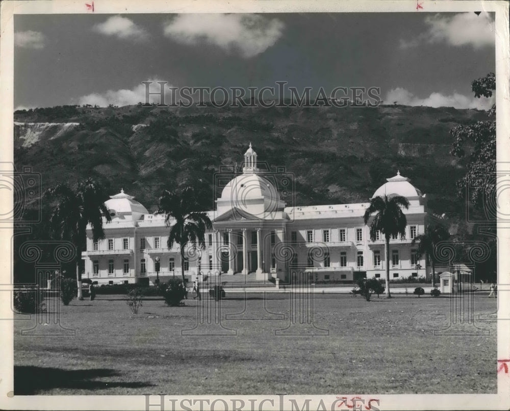 1963 Press Photo Haiti Palace Port Au Prince - Historic Images
