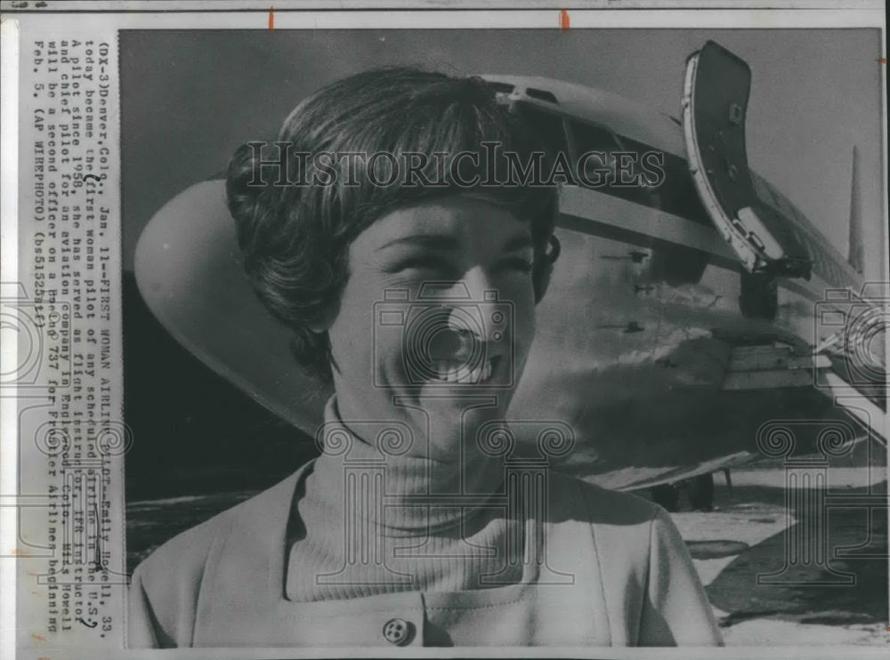 1973 Press Photo Emily Howell Woman Pilot Frontier Airlines - RSH17719 - Historic Images