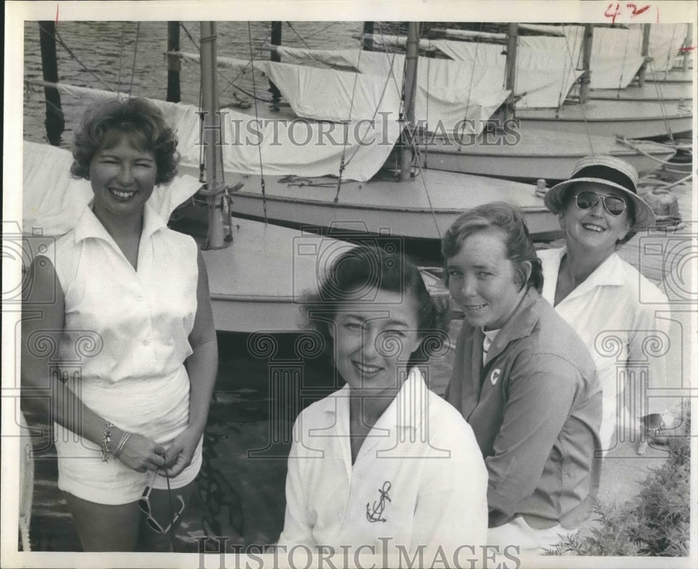 1960 Press Photo St. Pete Yacht Club regatta team - Historic Images