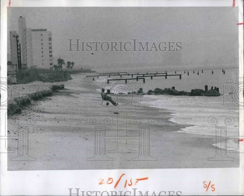 1974 Press Photo Lone Fisherman By A Beach - Historic Images