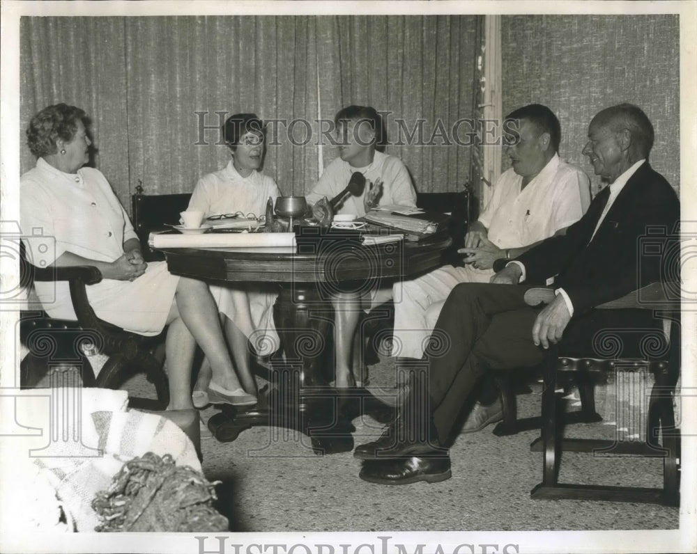 1968 Press Photo Mrs. Josiah Hunton, Mrs Loyd Greene, Mrs Schuler Neal - Historic Images