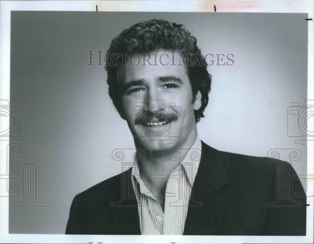 1985 Press Photo Actor Lee Horsley - Historic Images