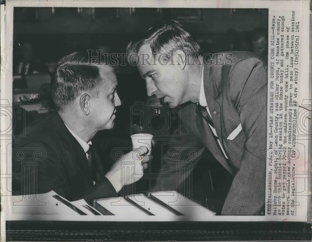 1961 Representatives Mallory Horne And Wilbur Boyd At Florida House-Historic Images