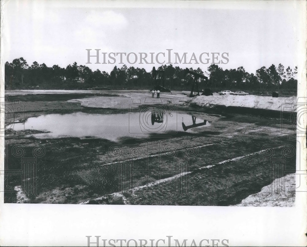 1969 Oil Wells-Historic Images