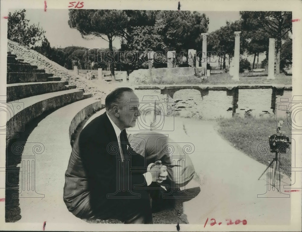 1966 Press Photo Actor Fredric March in &quot;The Legacy of Rome&quot; - RSH18233 - Historic Images