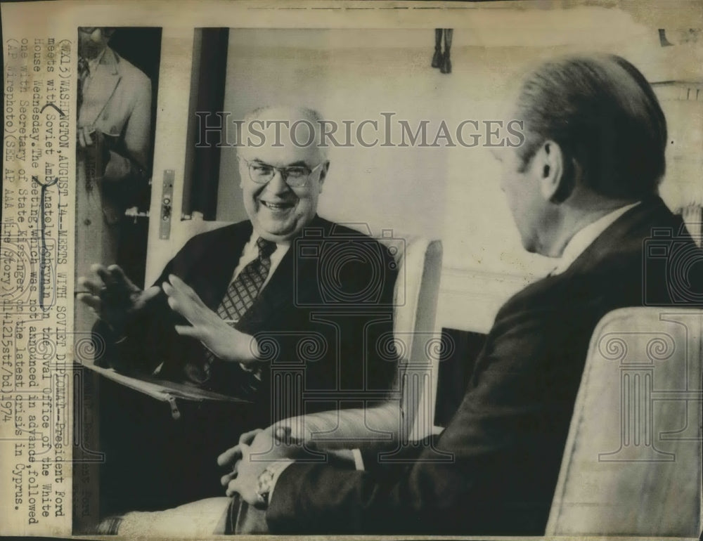 1974 Press Photo Pres. Ford with Soviet Ambassador Anatoly Dobrynin - RSH18355 - Historic Images