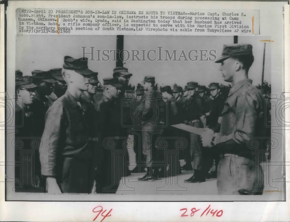 1968 Press Photo Captain Charles S. Robb - Historic Images