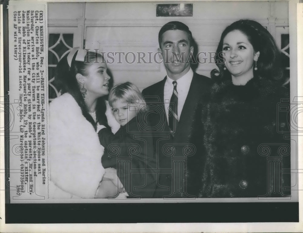 1967 Press Photo Mr and Mrs. Charles S. Robb - Historic Images