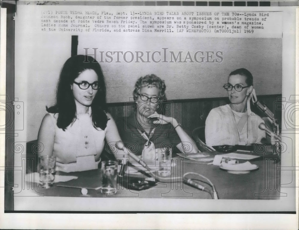 1969 Lynda Bird Johnson Robb, Dr. Betty Cosby-Historic Images