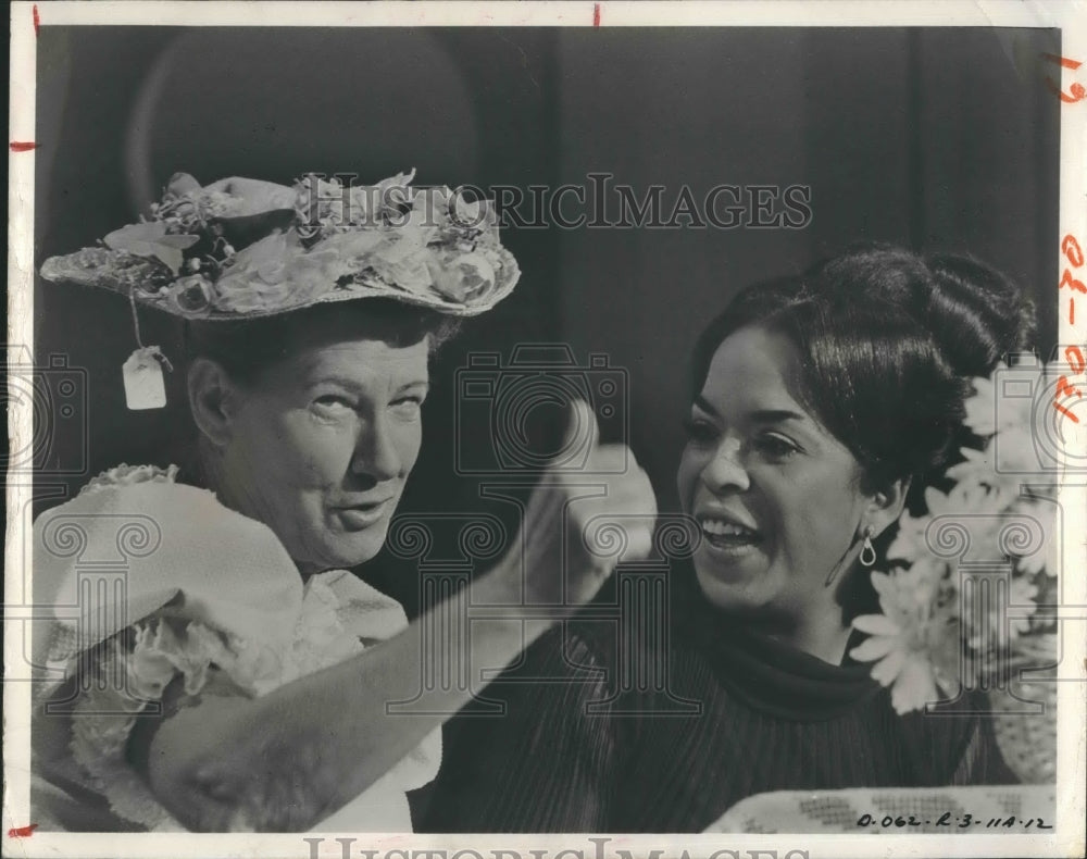 1969 Press Photo Minne Pearl American country comedienne. - Historic Images