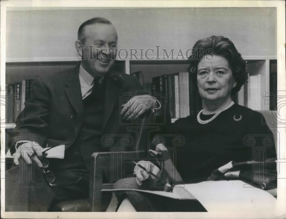 Press Photo Mrs Lester Pearson - Historic Images