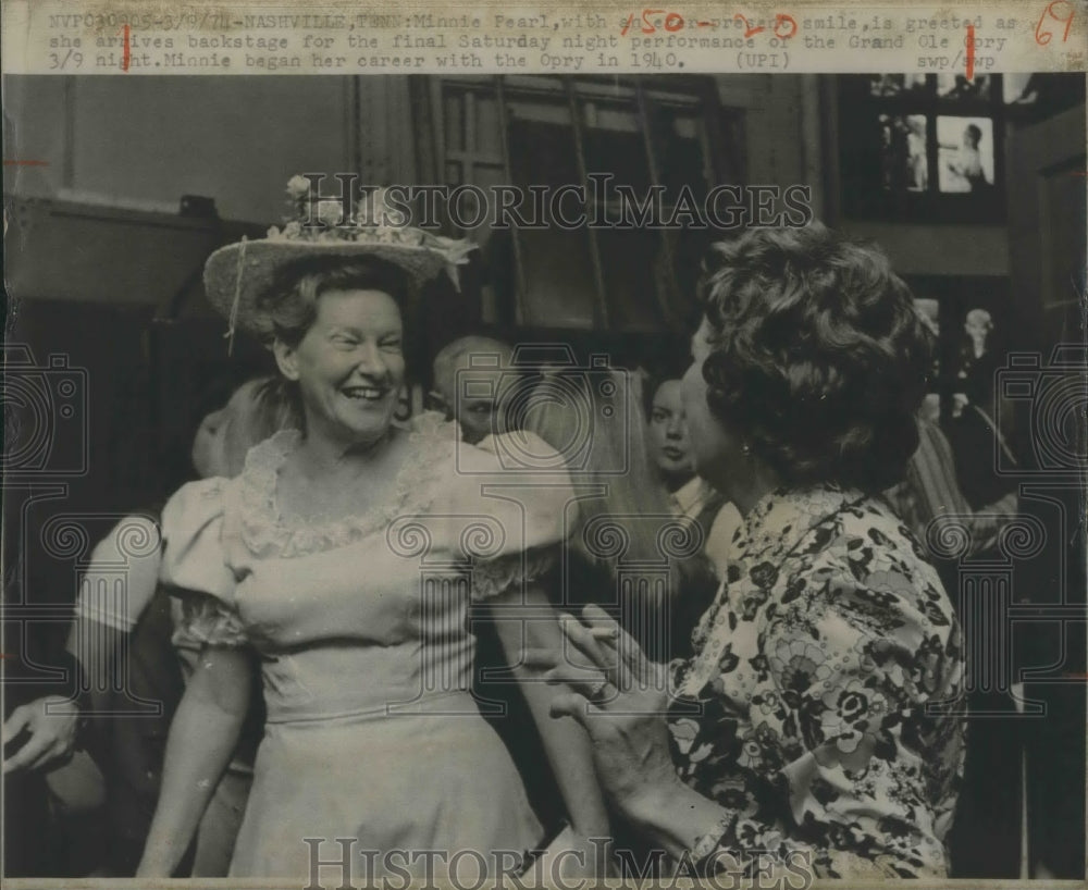 1974 Press Photo Minnie Pearl at the Grand Ole Oprey - Historic Images