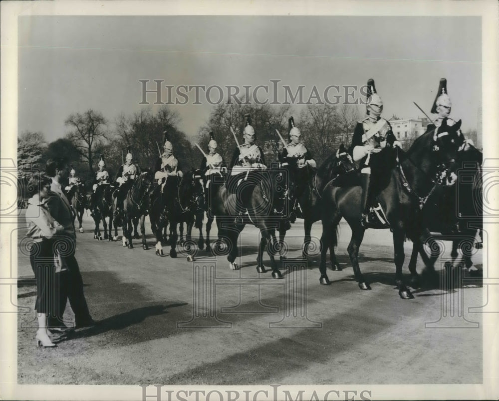 Press Photo Whitehall in London England - Historic Images