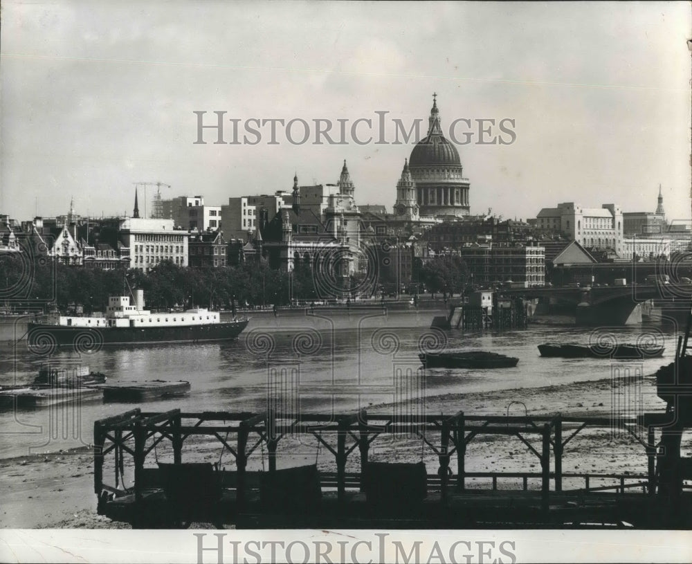 1976 Press Photo St. Paul&#39;s Cathedral - RSH19205 - Historic Images