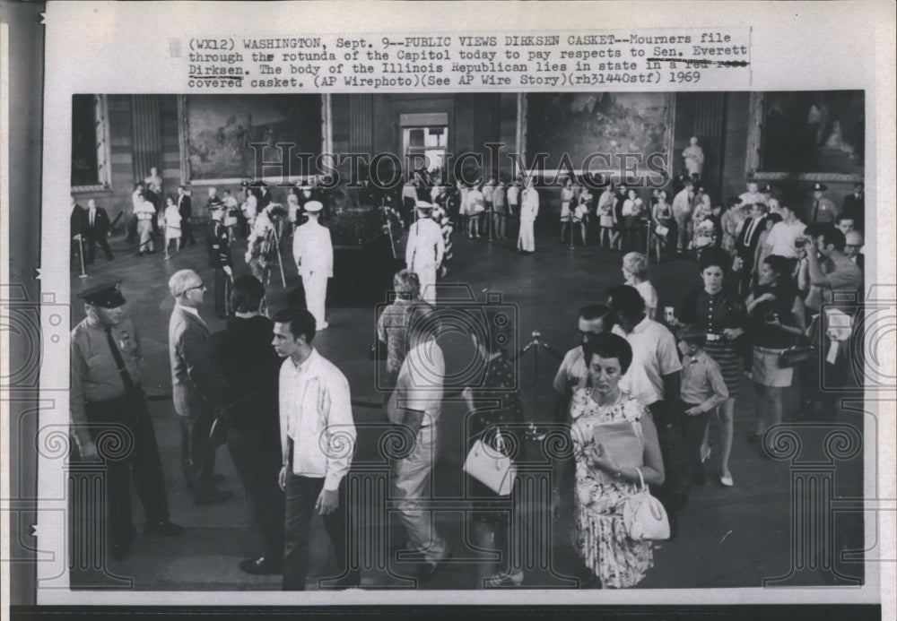 1969 Press Photo Mourners Rotunda Capitol Senator Everett Dirksen Death - Historic Images