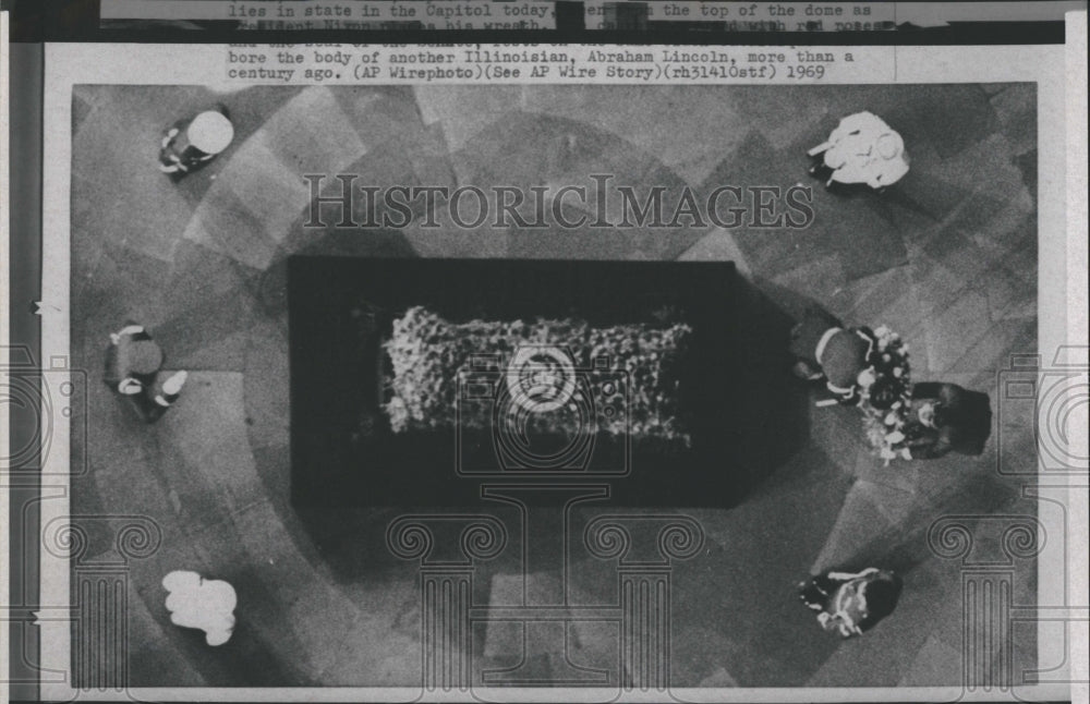 1969 Press Photo Senator Everett Dirksen Body Lying in State At Capitol Rotunda - Historic Images