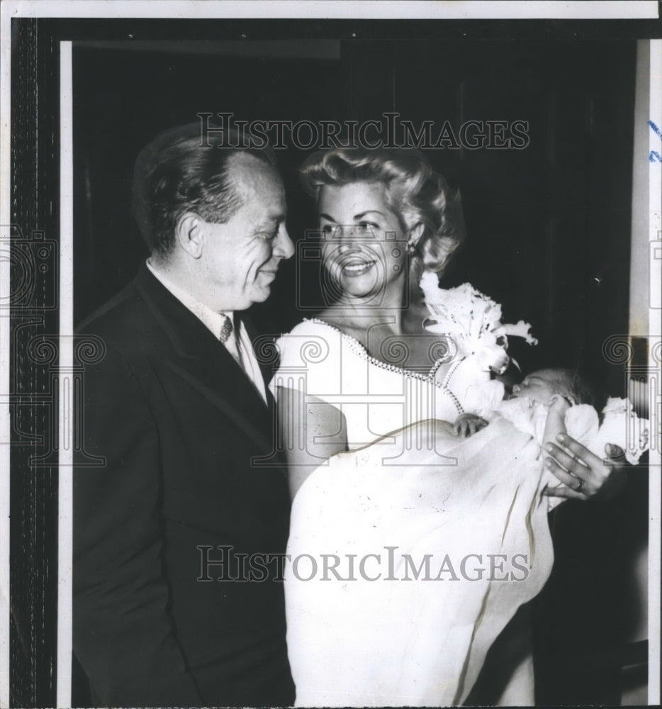 1954 Press Photo New Dodge heir christening in Palm Beach - RSH19859 - Historic Images