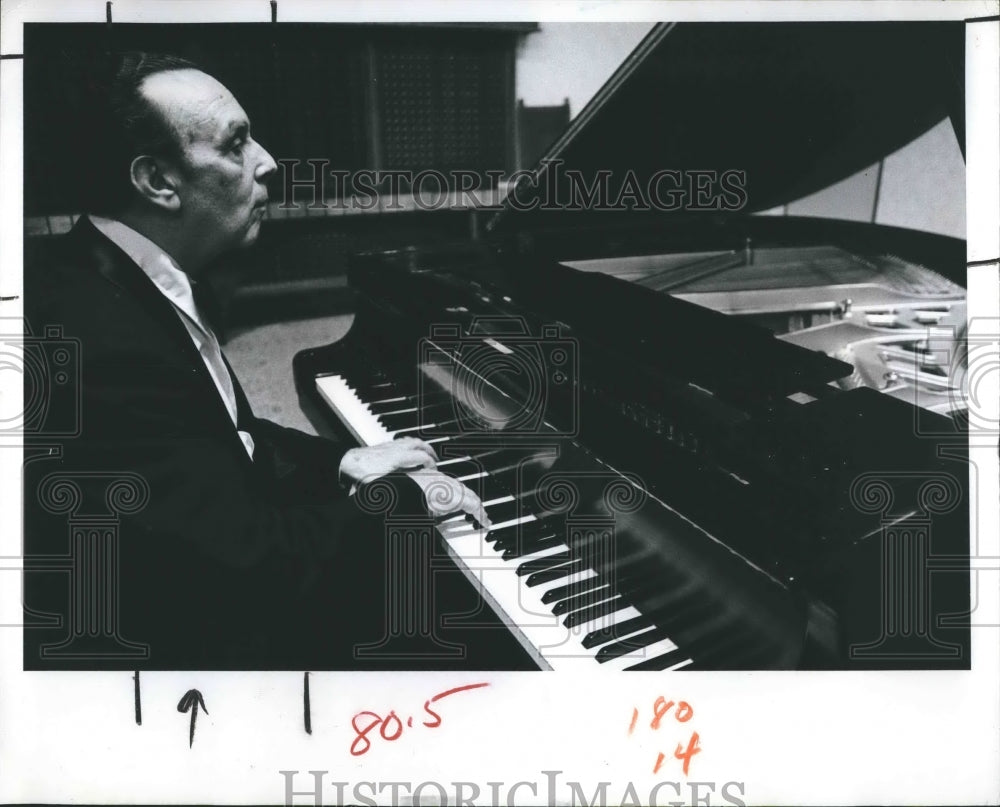 1978 Press Photo Salvador Ley Pianist - Historic Images