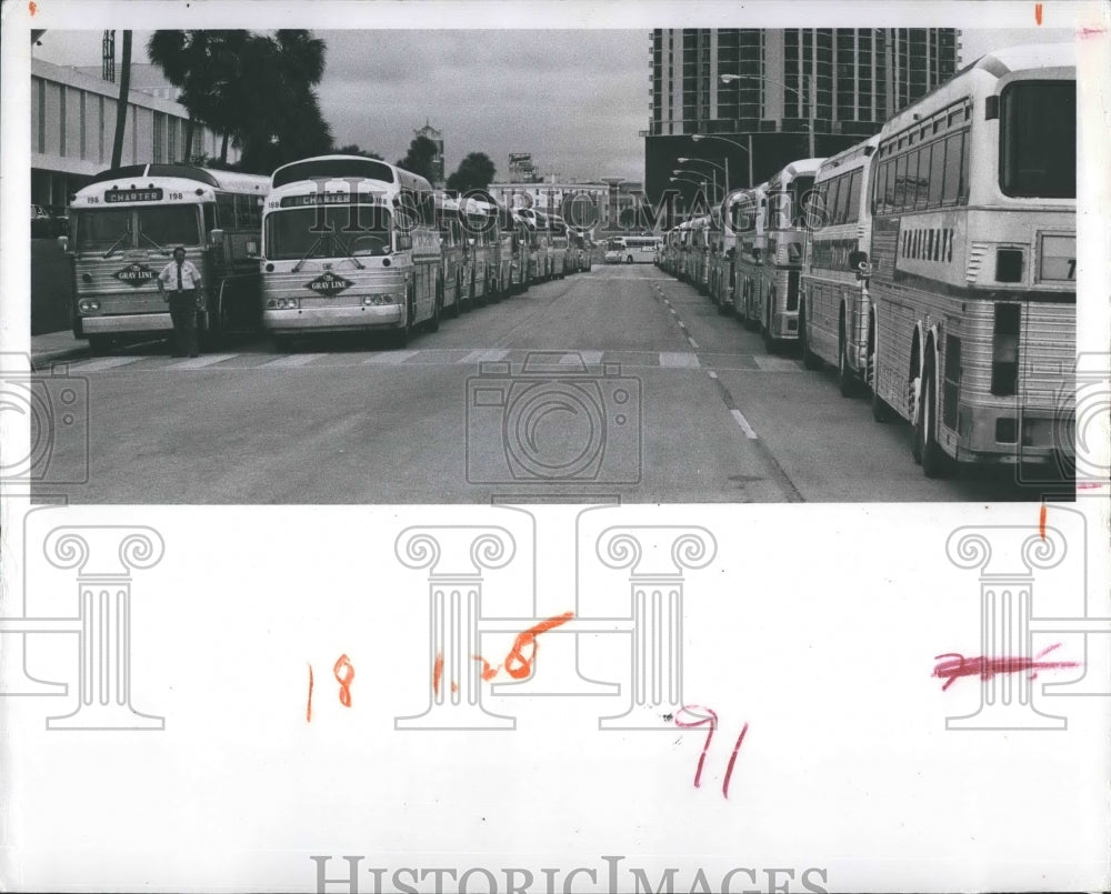 1967 Buses line up to wait the passengers-Historic Images