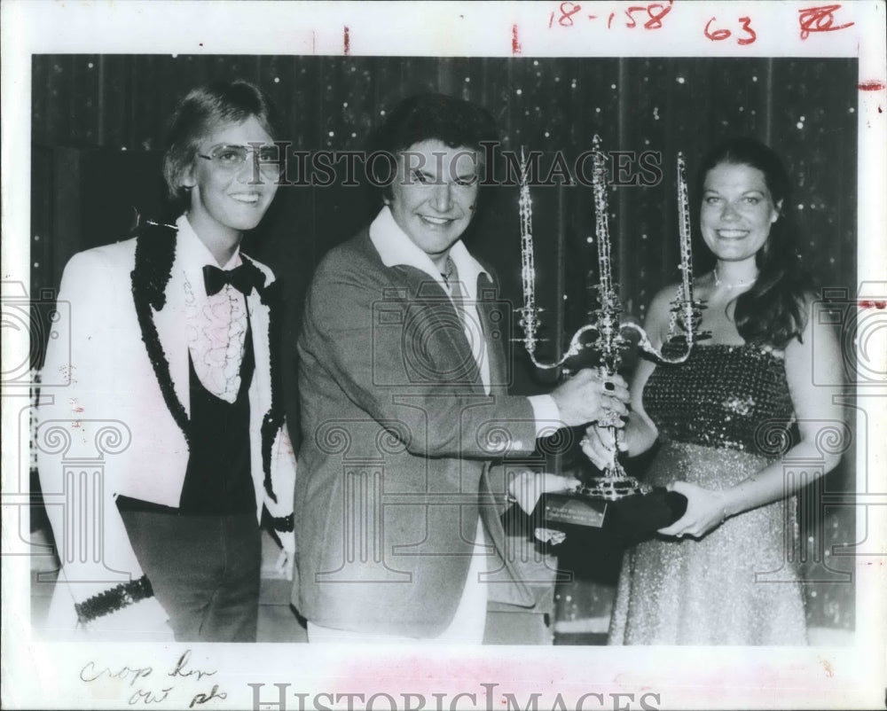 1983 Press Photo Liberace Musician - Historic Images