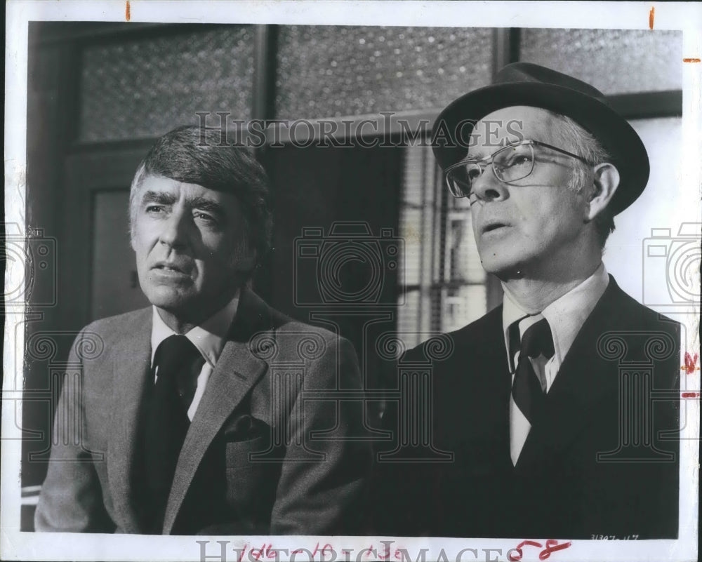 1971 Press Photo Peter Lawford Harry Morgan Actors Don&#39;t Look Behind You - Historic Images