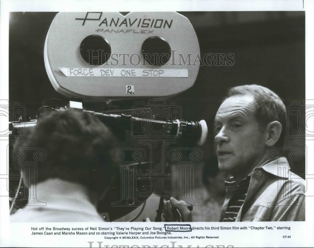 1980 Press Photo Robert Moore the man in the picture - RSH20097 - Historic Images