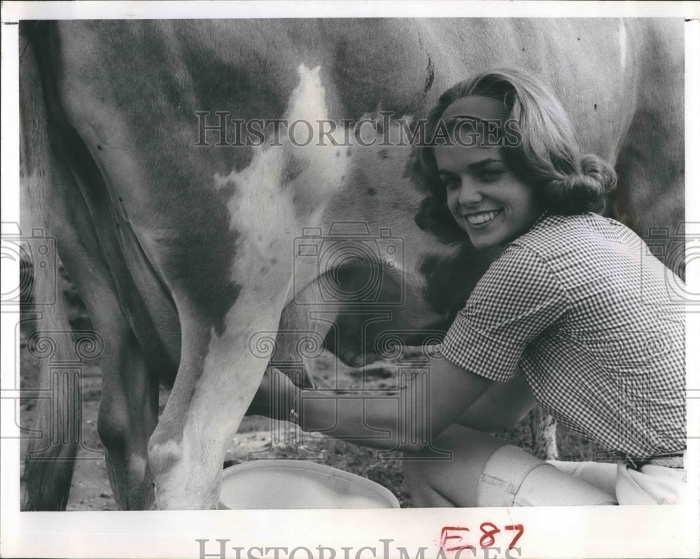 1965 Press Photo Ruth Ann Moore Cowgirl Princess - RSH20101 - Historic Images