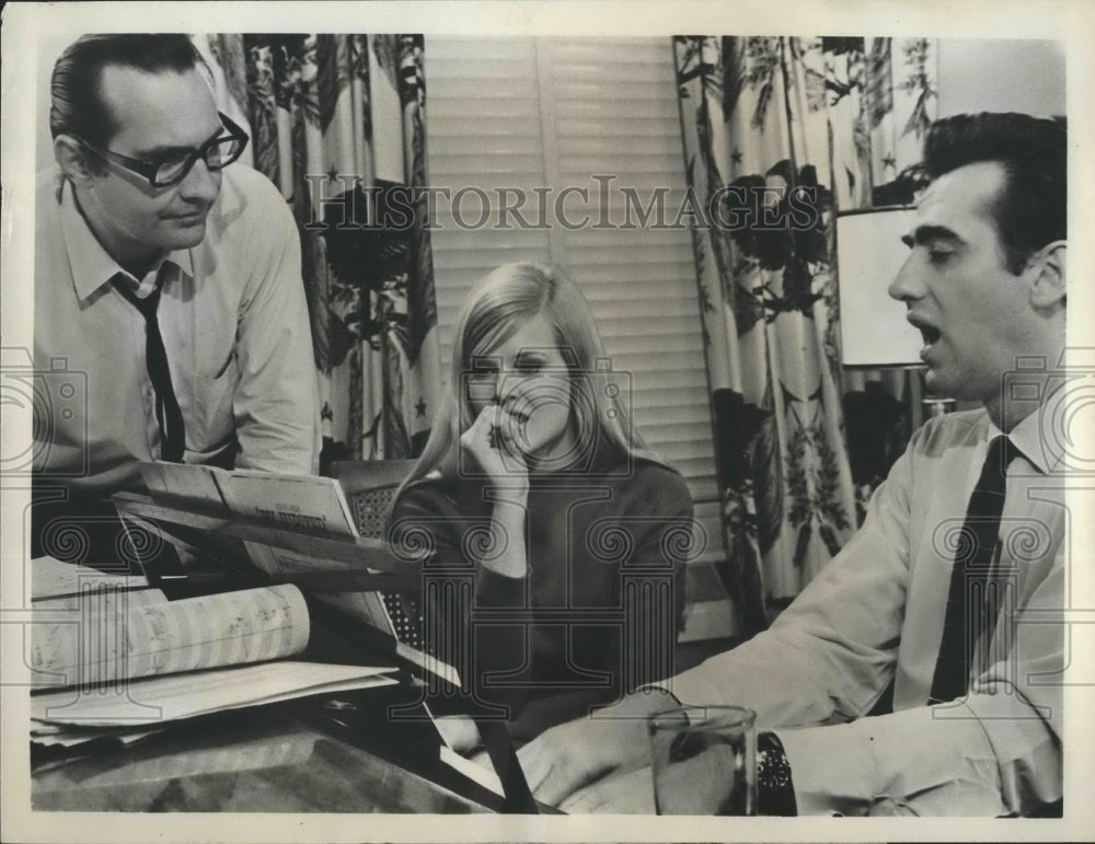 1968 Press Photo Jack Franklin Gloria Loring Bernie Hoffer Musicians - Historic Images