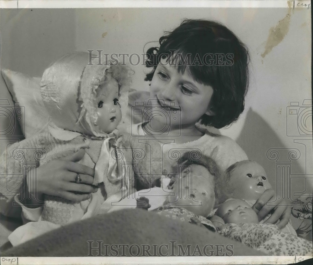 1952 Patty Lou Long cancer patient-Historic Images