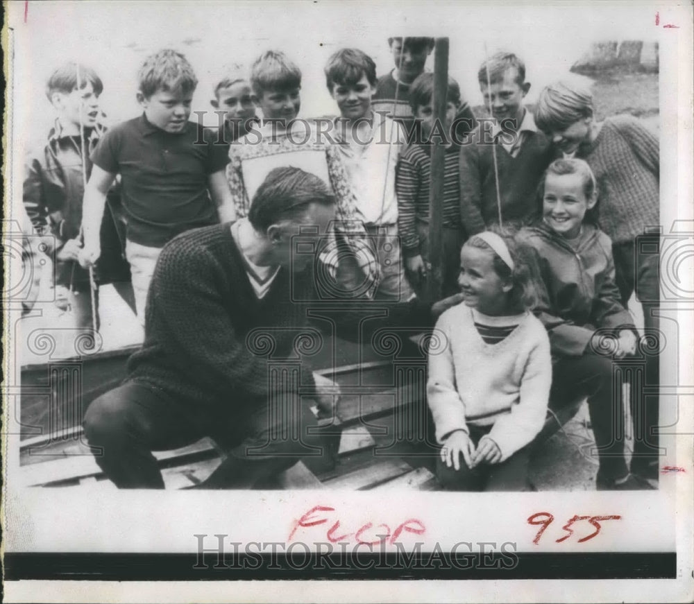 1965 Press Photo Robert Manry - Historic Images