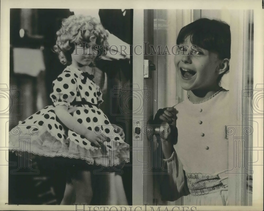 1971 Press Photo Actress Robyn Morgan - Historic Images